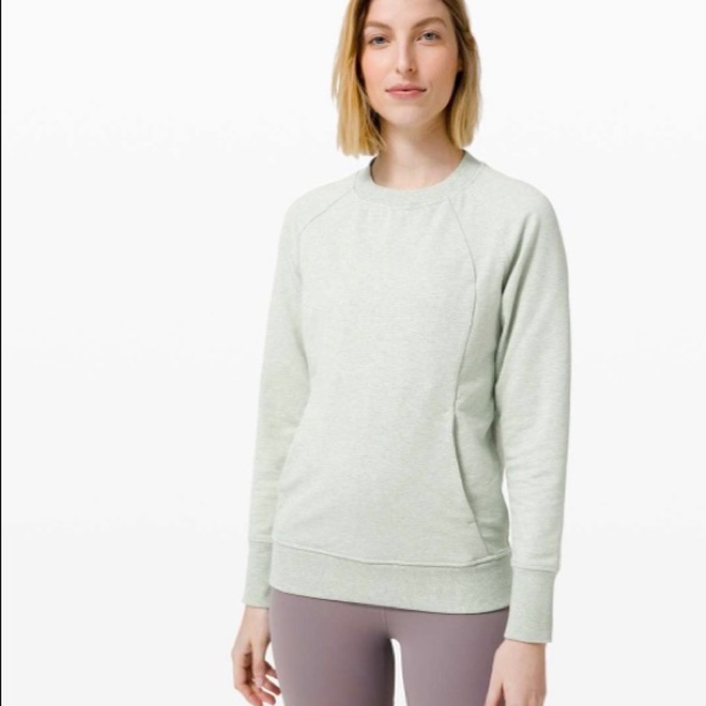 🌷🌷LULULEMON Scuba Crew Sweater